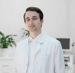 Арифов Евгеньевич
