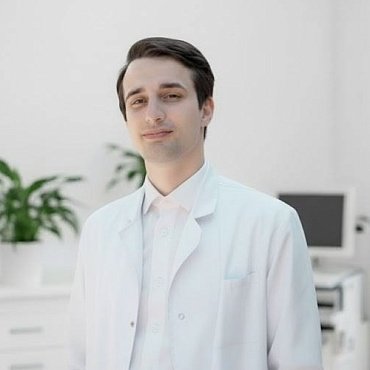 Арифов Евгеньевич